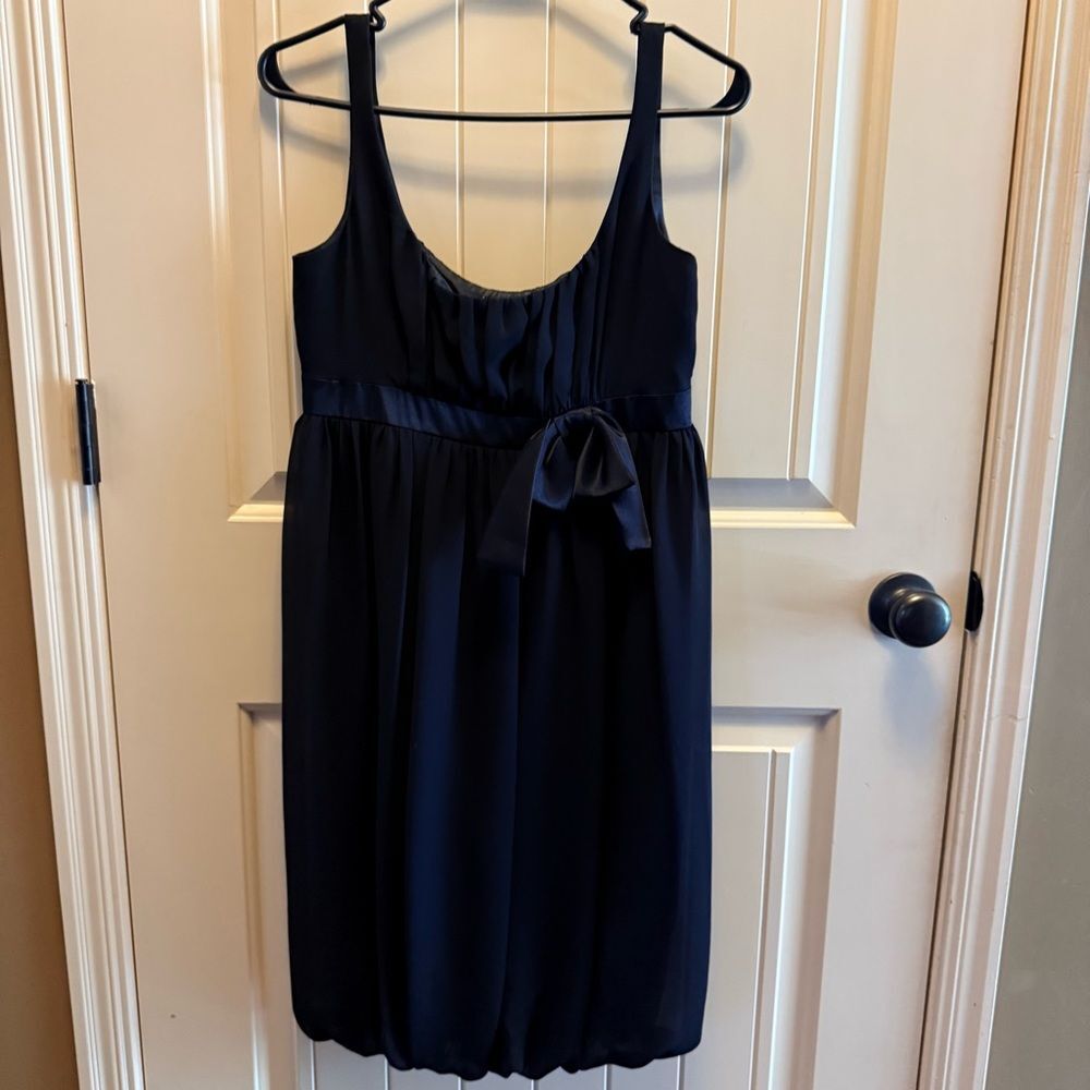 London Times Women's Black Baby Doll dress with bow free flowing Mini Dress Sz 4